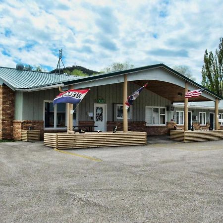 Deer Lodge Motel Sundance Εξωτερικό φωτογραφία