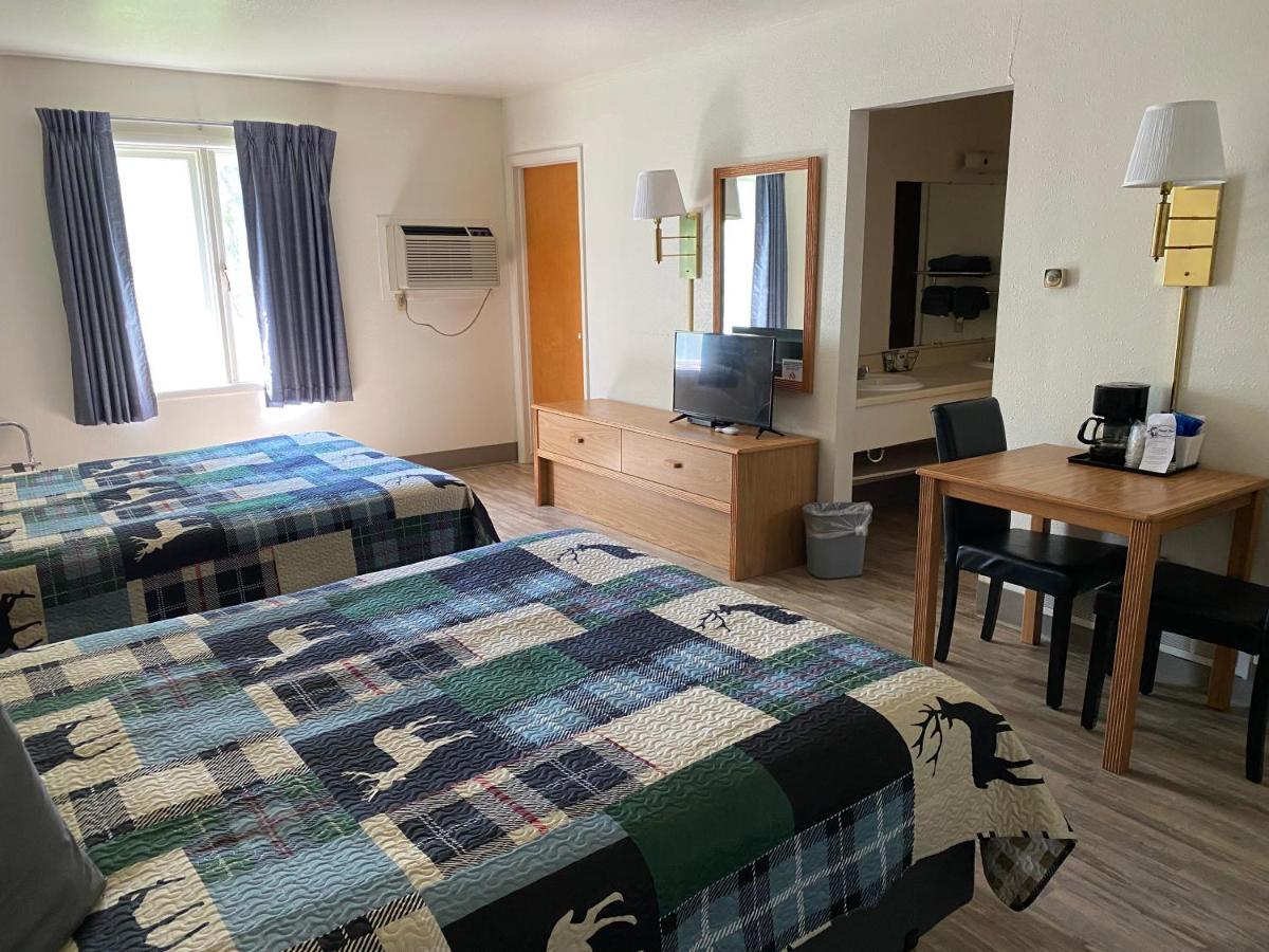 Deer Lodge Motel Sundance Εξωτερικό φωτογραφία