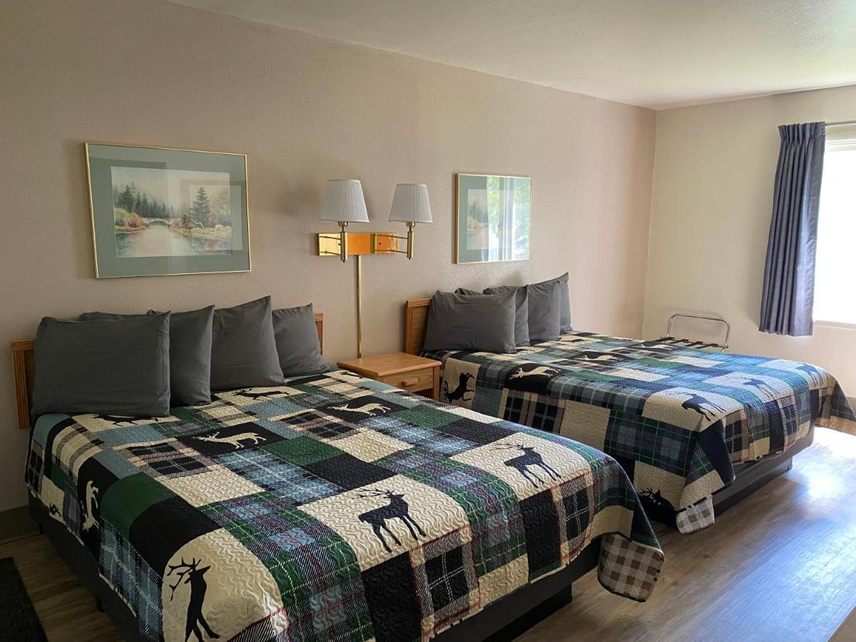 Deer Lodge Motel Sundance Εξωτερικό φωτογραφία